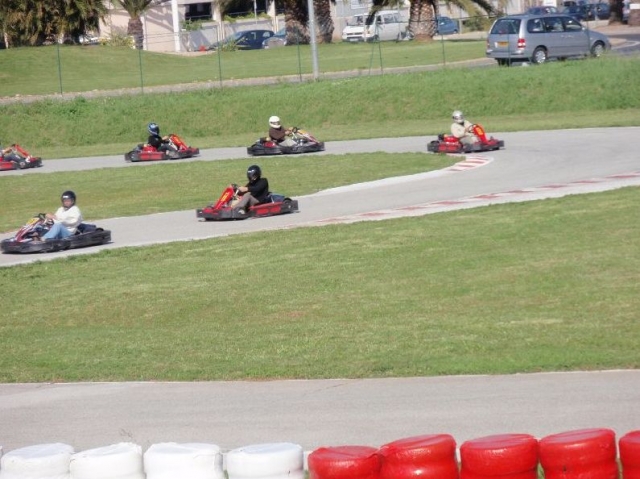 Competition entre amis Karting Frejus